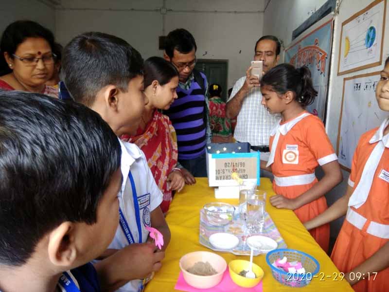 Photo gallery - Recent activities in field area