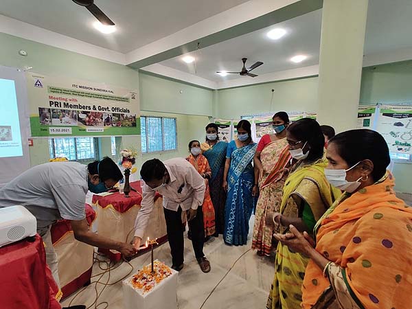 Photo gallery - Recent activities in field area